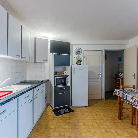T3 A - A 400m - Fr-1-521-253 Apartment